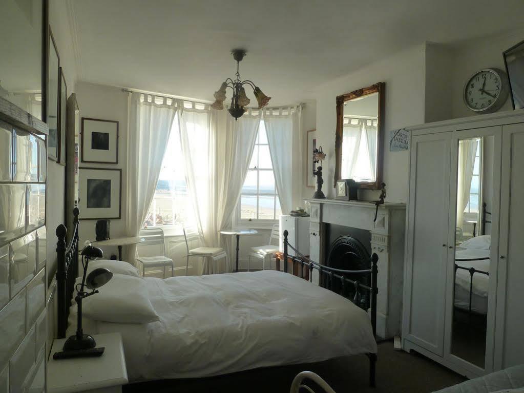 Beachview Accommodations * Margate